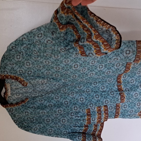 Alice&Olivia Julius Style bohemian print SzM blouse. Excellent condition - Picture 3 of 11